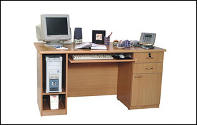Wooden Office & Shop Furniture